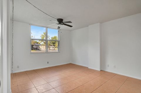 A home in Oakland Park