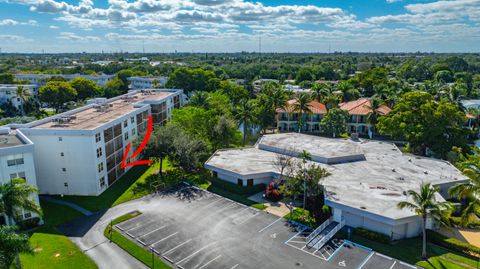 A home in Oakland Park