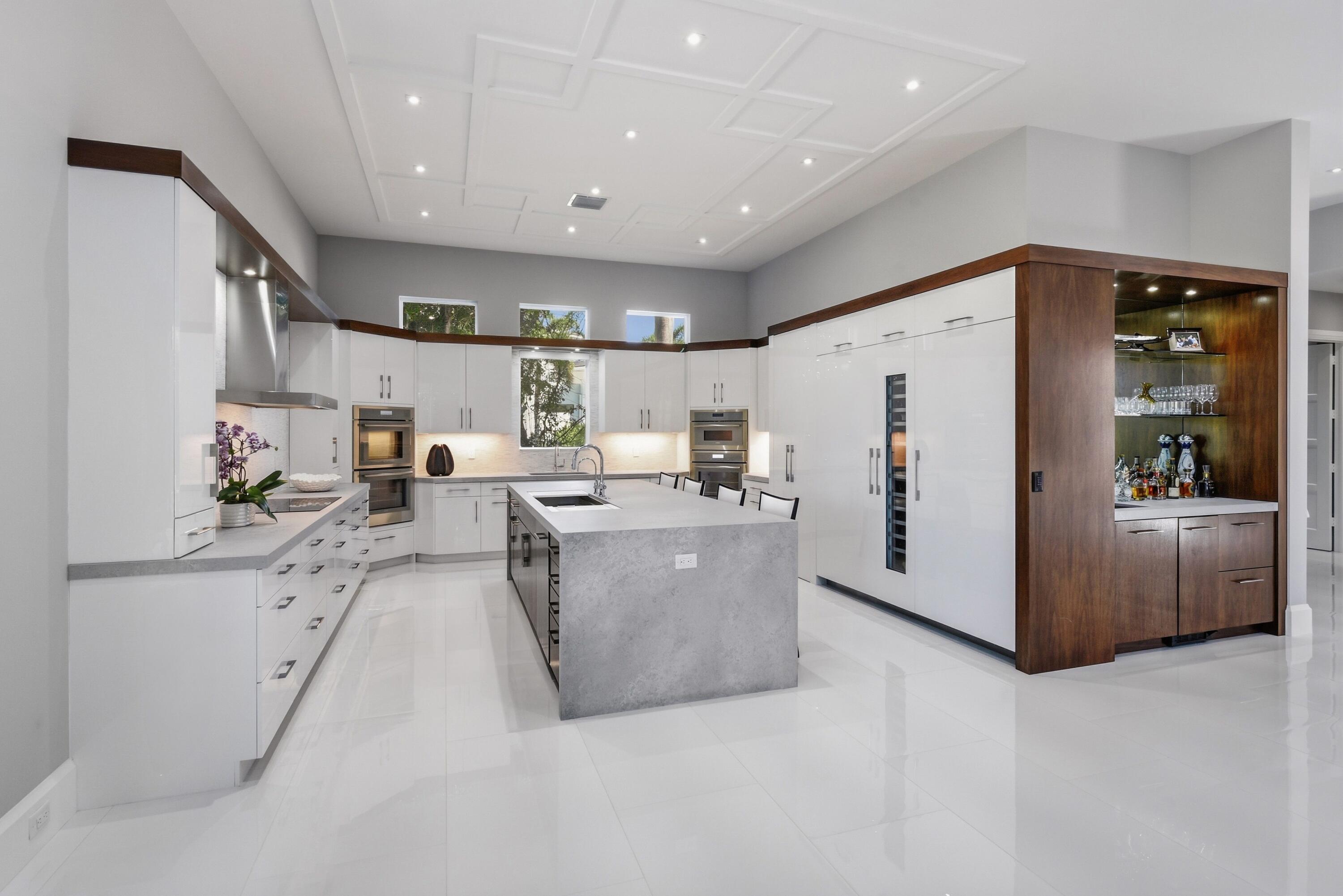 ST ANDREWS COUNTRY CLUB - Residential