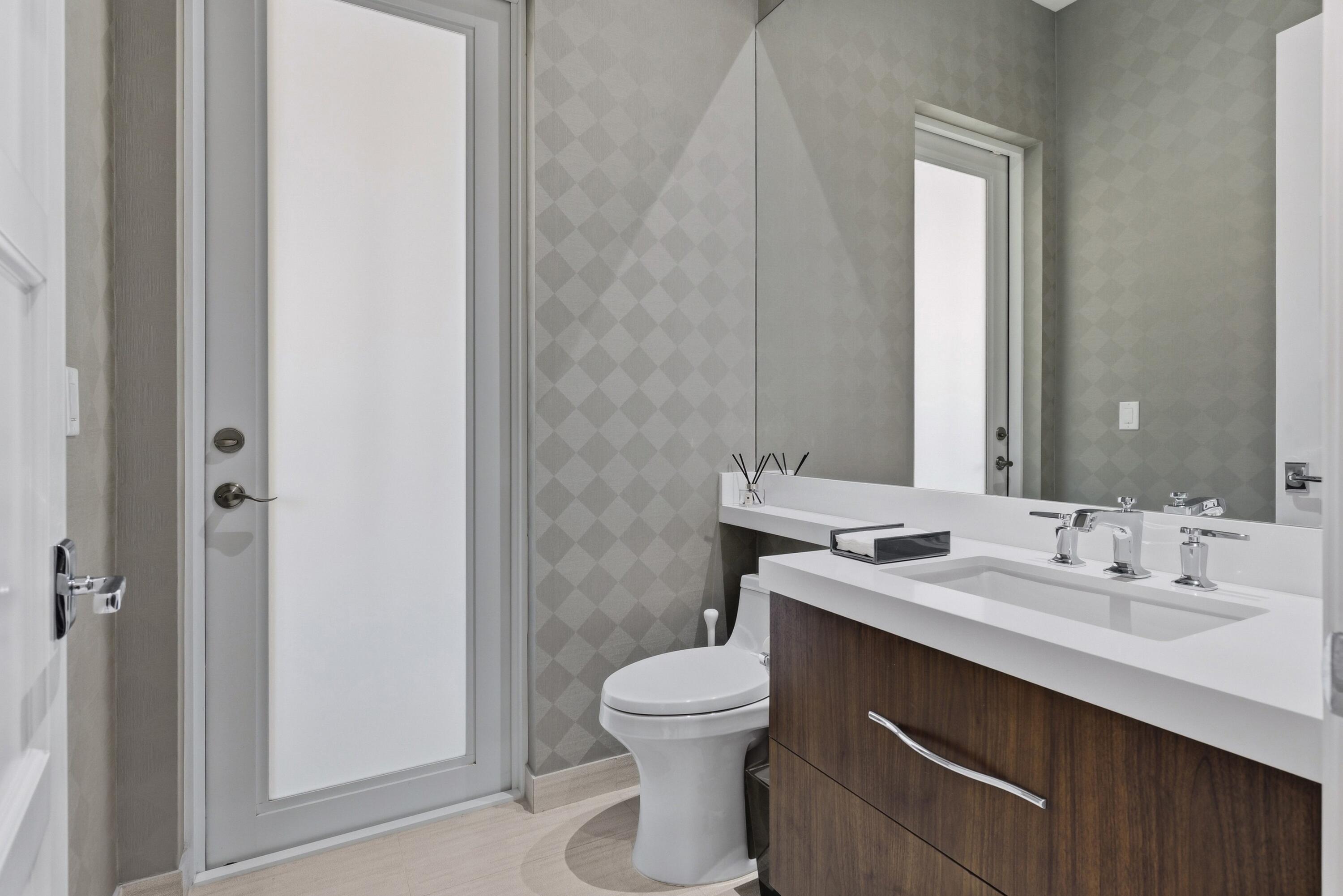 ST ANDREWS COUNTRY CLUB - Residential