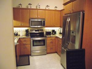 BANYAN SPRINGS - Residential