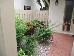 BANYAN SPRINGS - Residential