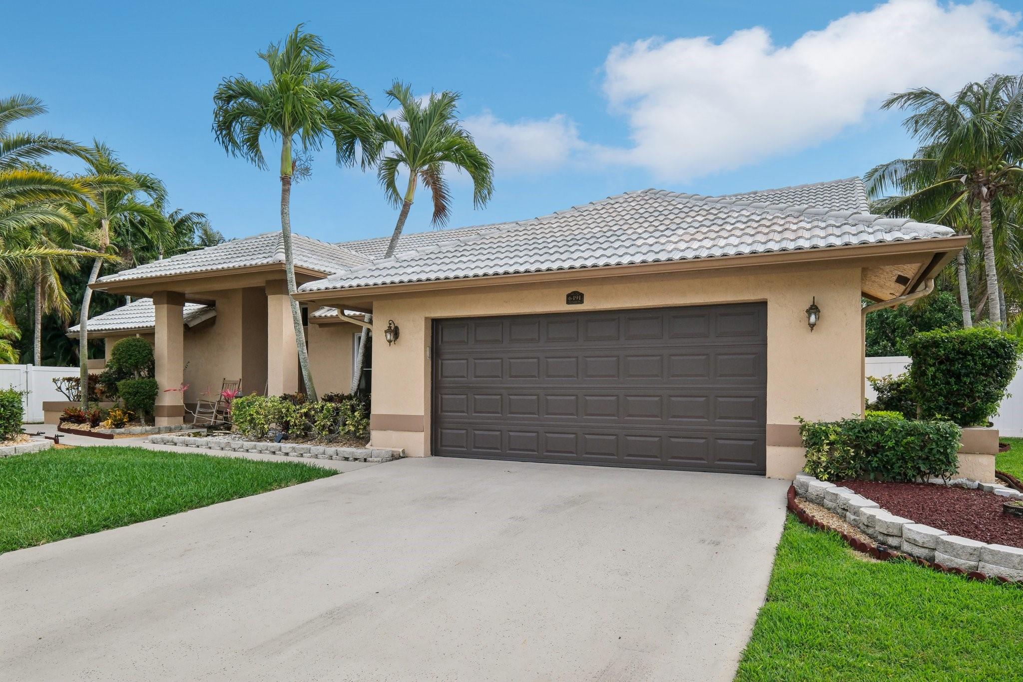 6491 Wetland Dr