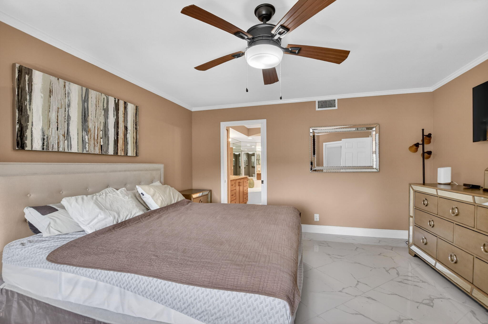 GLENEAGLES CONDO VI - Residential