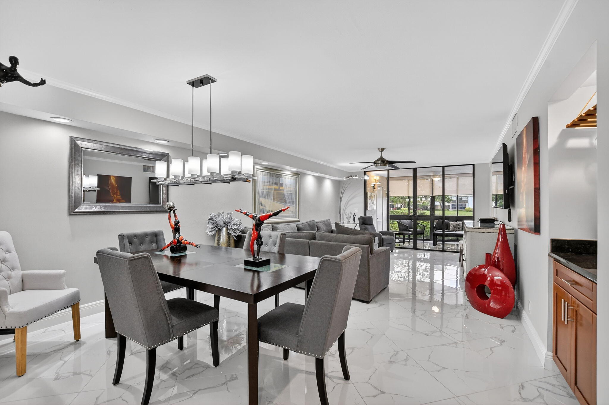 GLENEAGLES CONDO VI - Residential