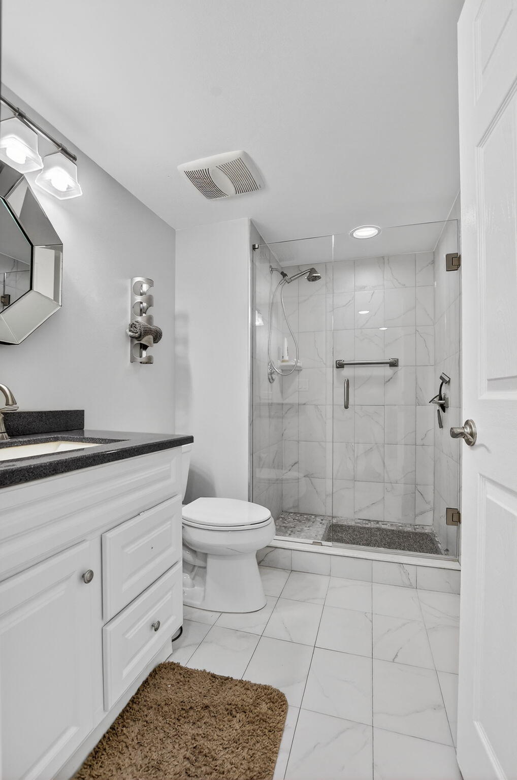 GLENEAGLES CONDO VI - Residential