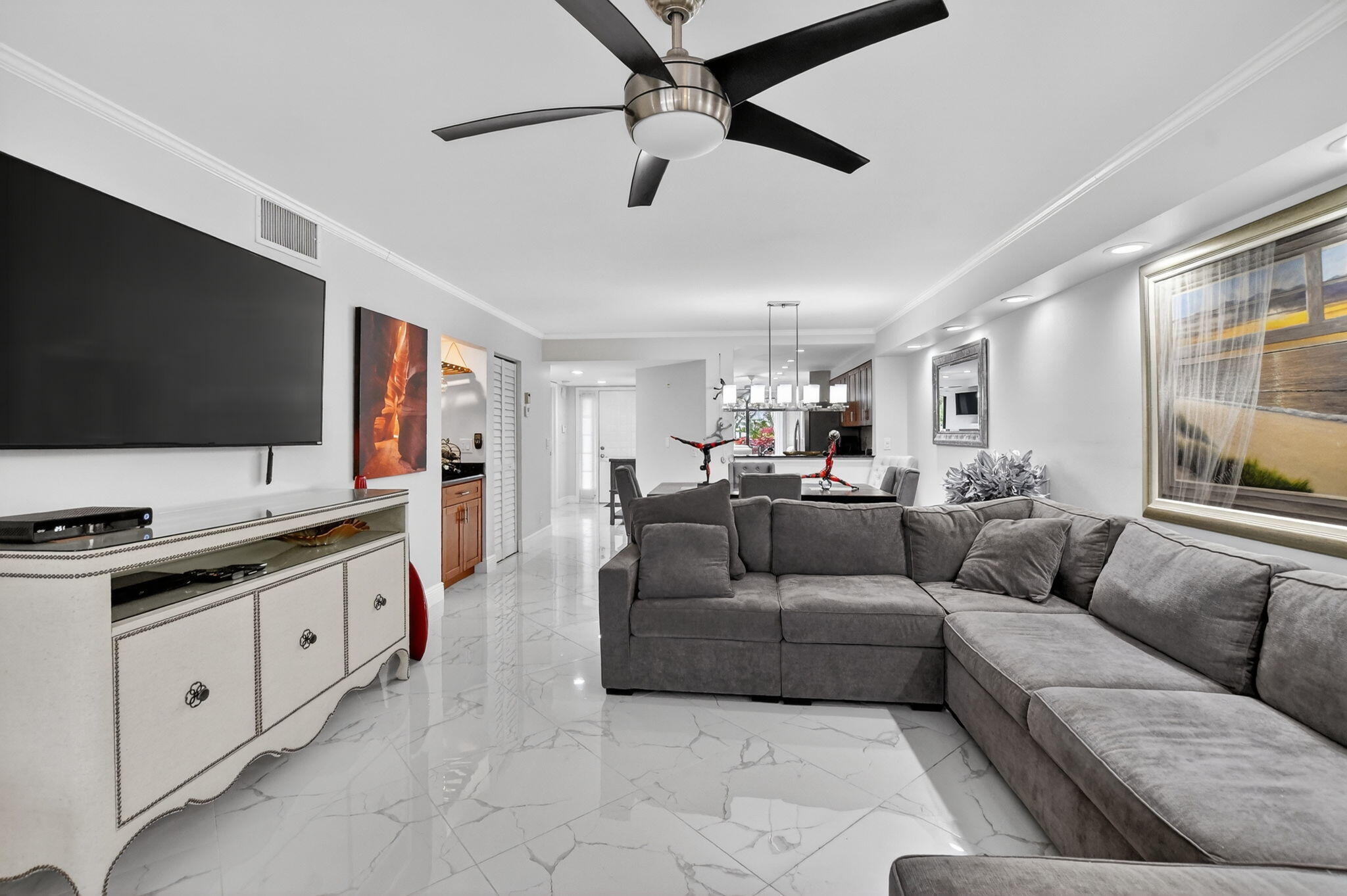 GLENEAGLES CONDO VI - Residential