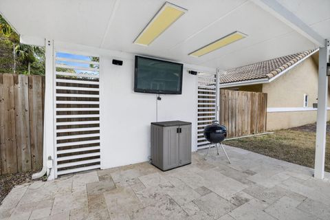 Tiny photo for 6500 SW 13th Street, Plantation, FL 33317 (MLS # F10554339)