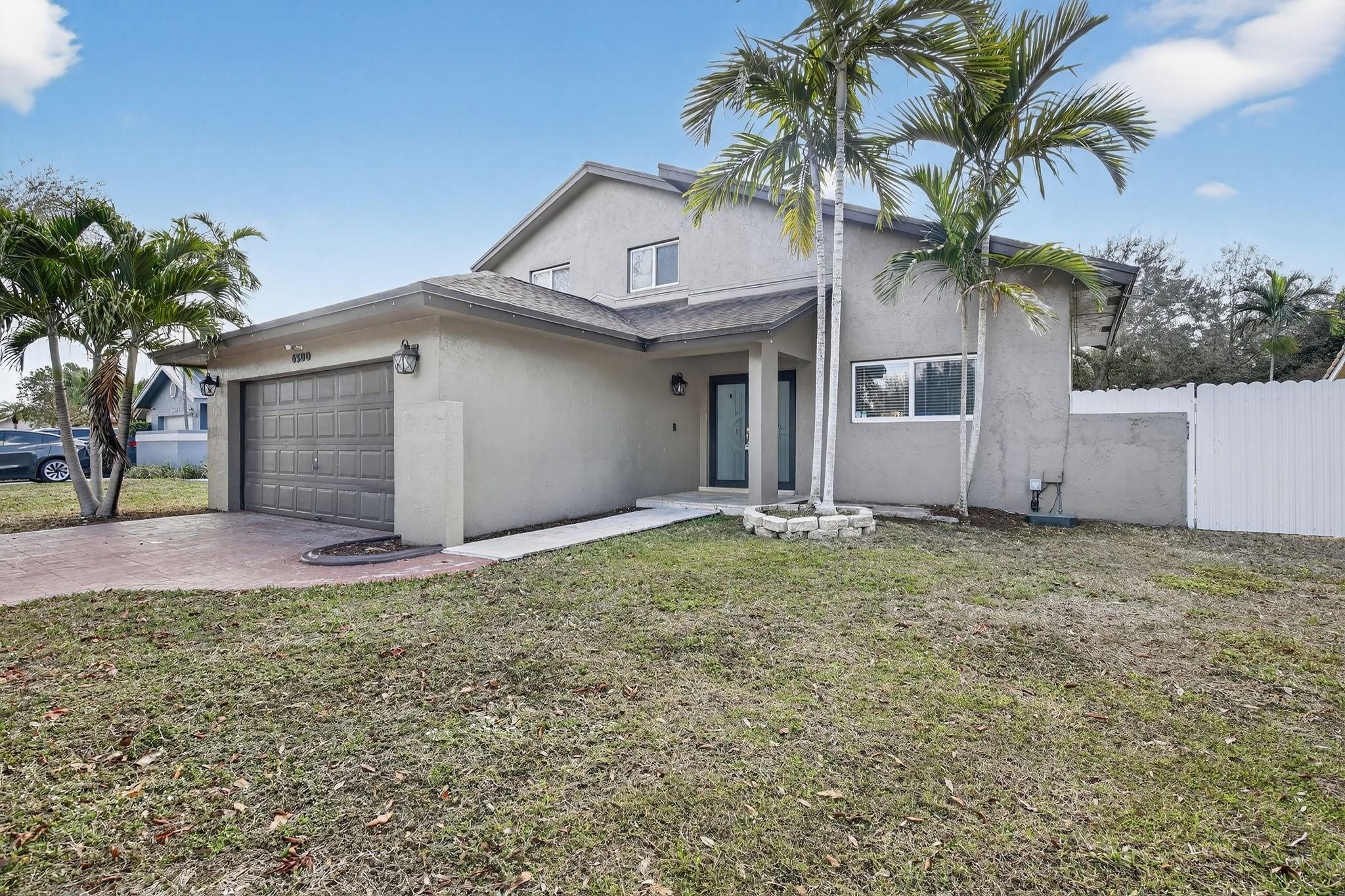 Beaumont 106-11 B - Residential