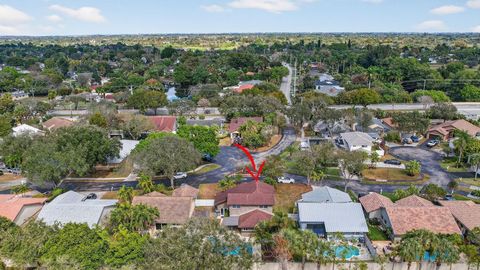 Tiny photo for 6500 SW 13th Street, Plantation, FL 33317 (MLS # F10554339)