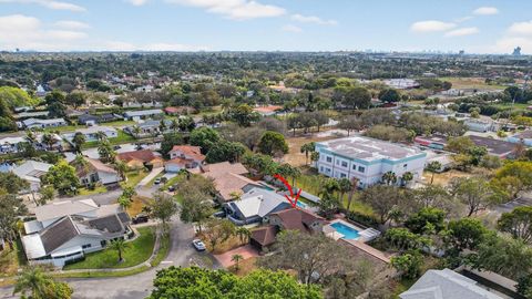Tiny photo for 6500 SW 13th Street, Plantation, FL 33317 (MLS # F10554339)