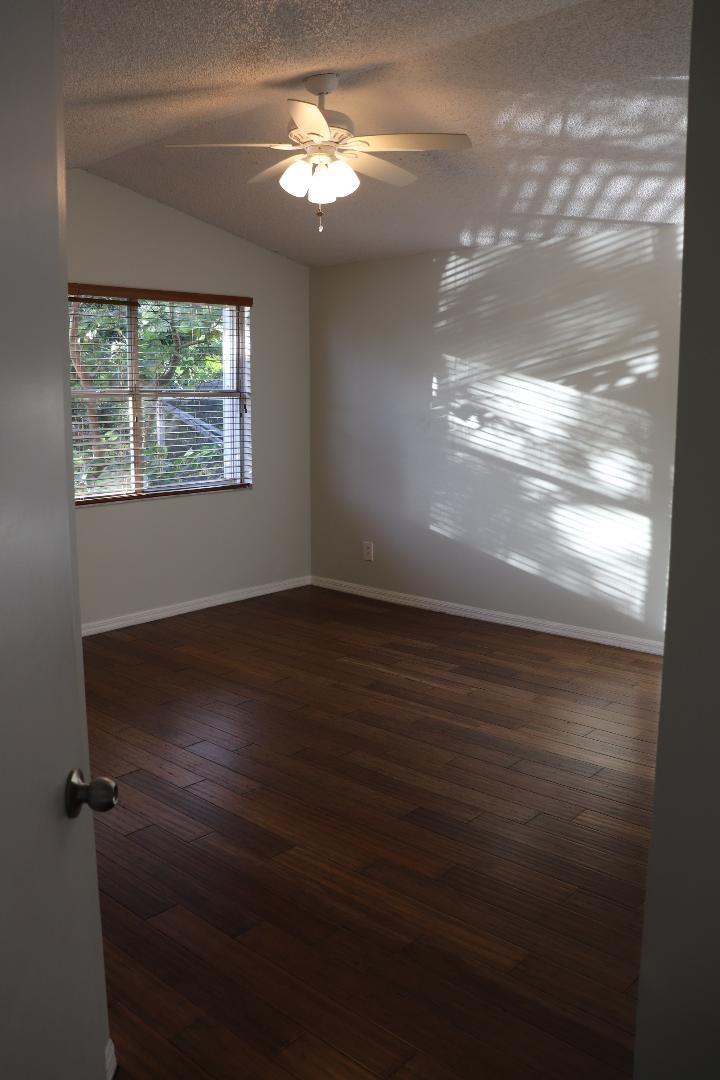 Sector 5 Prcl 21/22 137-4 - Residential Lease