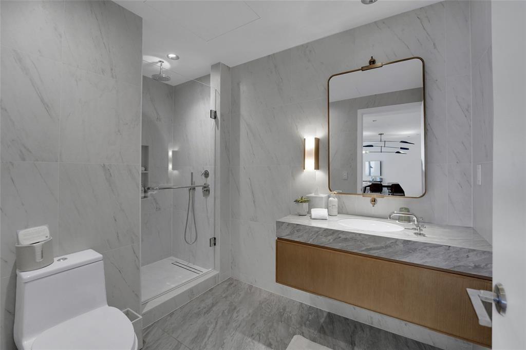 Four Seasons - Residential