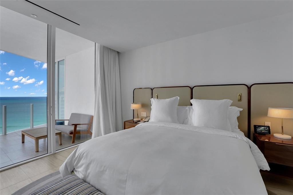 Four Seasons - Residential