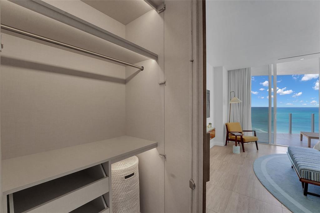 Four Seasons - Residential