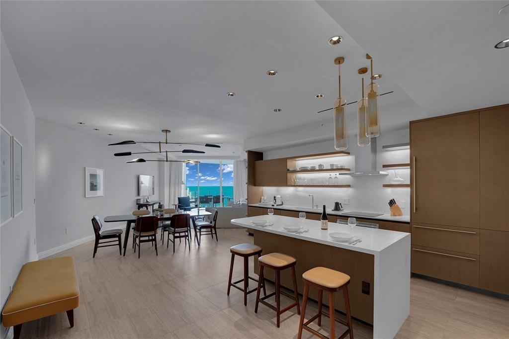 Four Seasons - Residential