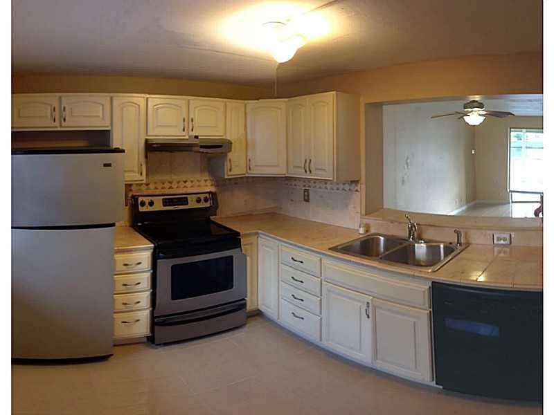 MEADOWBROOK LAKES VIEW - Residential Lease