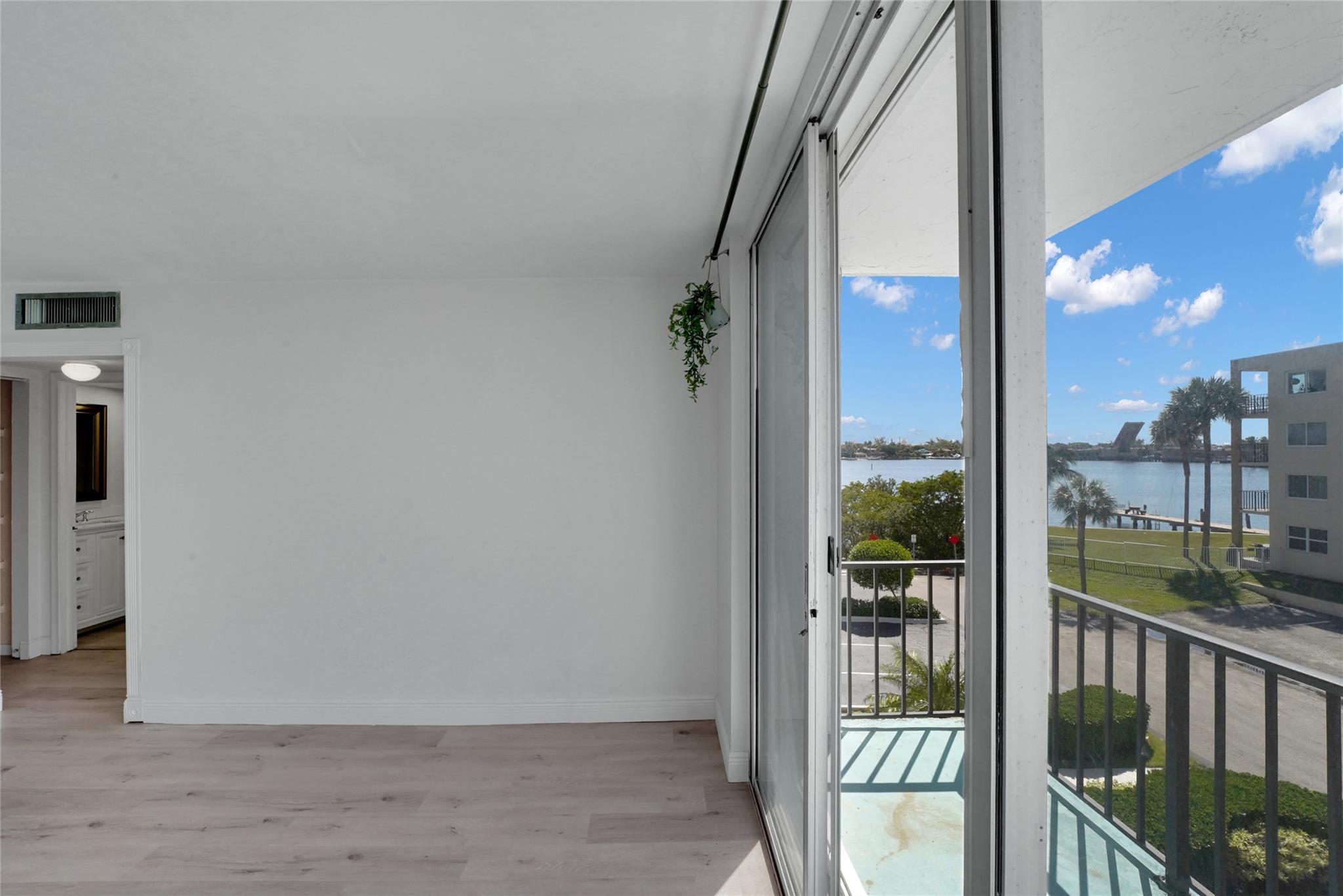 Croton Harbor Condo - Residential Lease