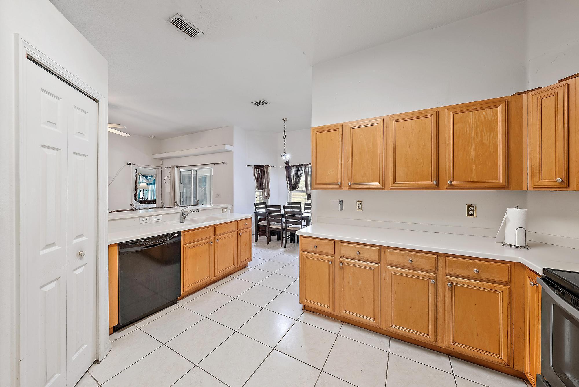 : Port St Lucie Sectio - Residential