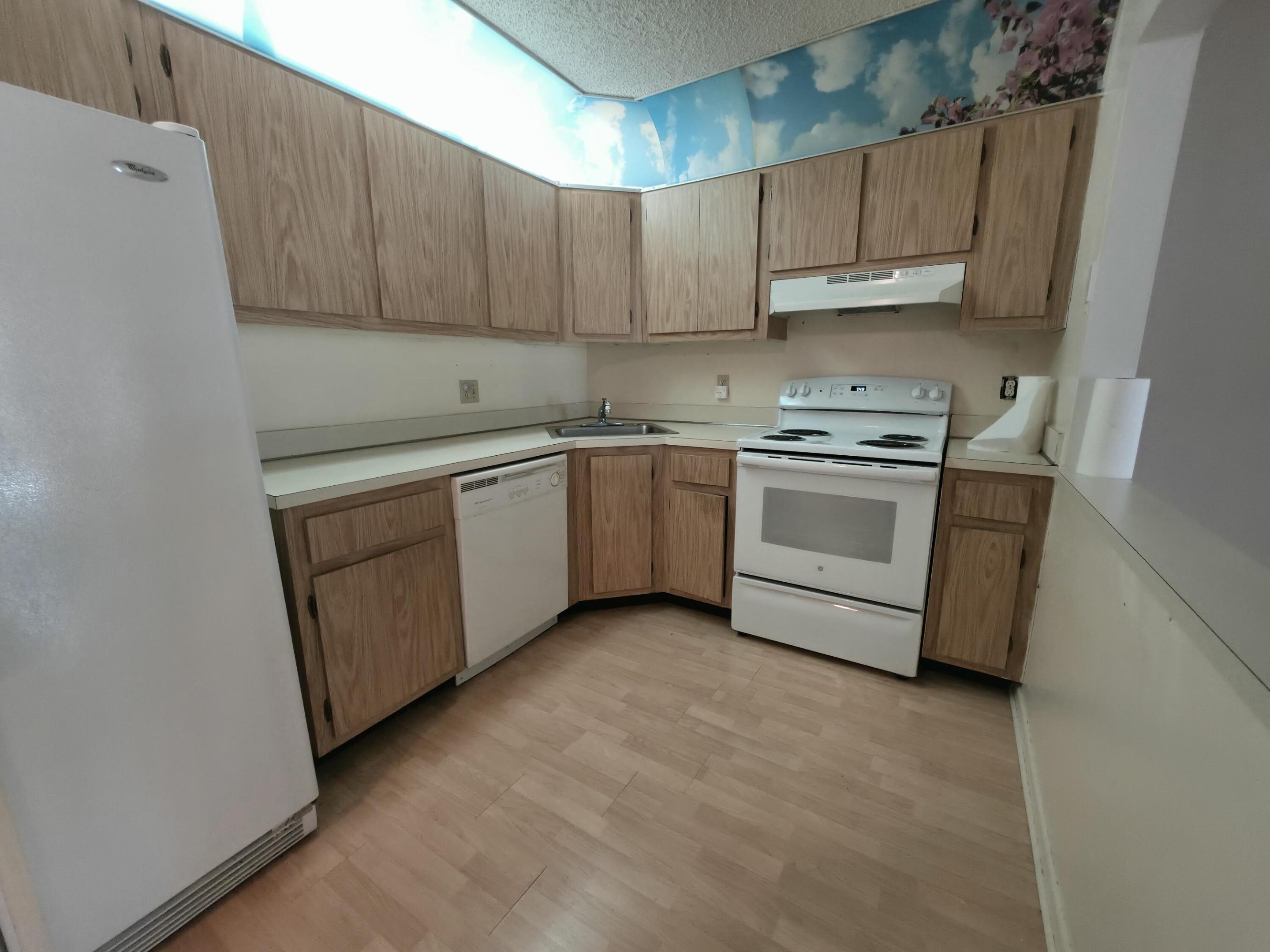 Properties 425 Pine Glen Lane A-2