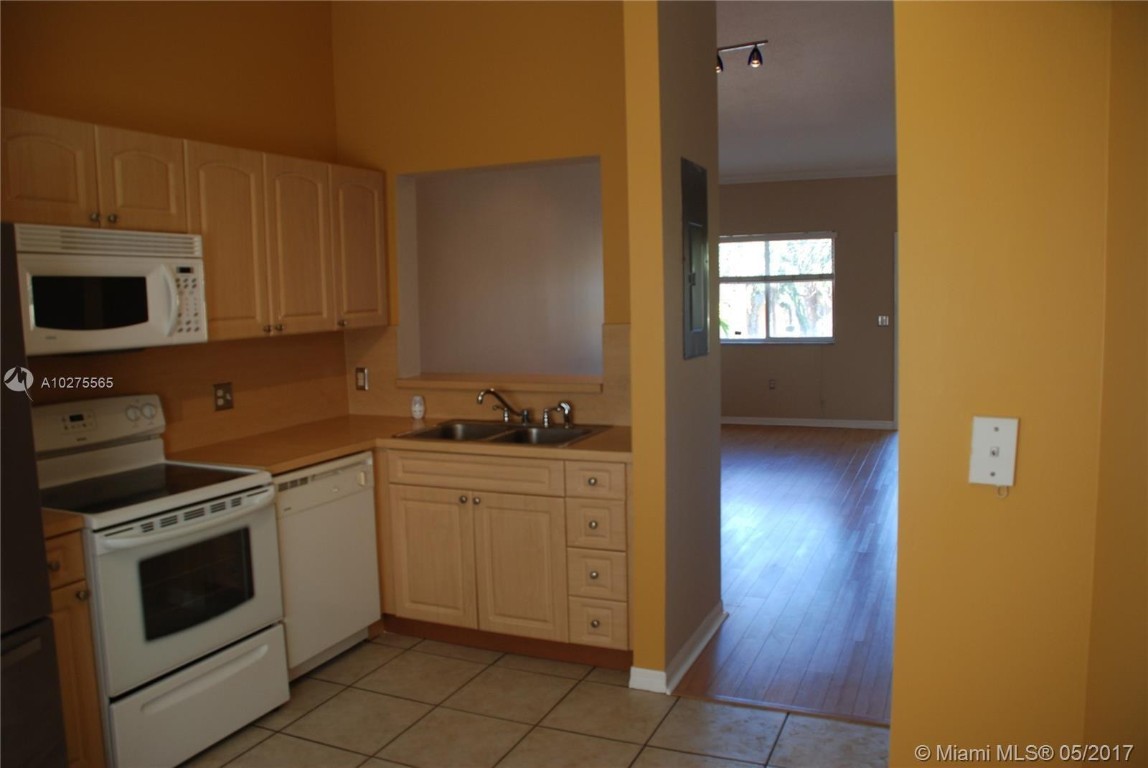 COVE AT FRENCH VILLAS CON - Residential Lease