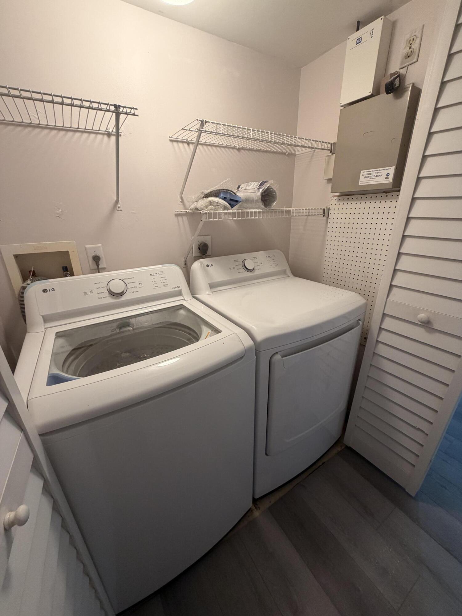 EL-AD ENCLAVE AT MIRAMAR CONDO - Residential Lease