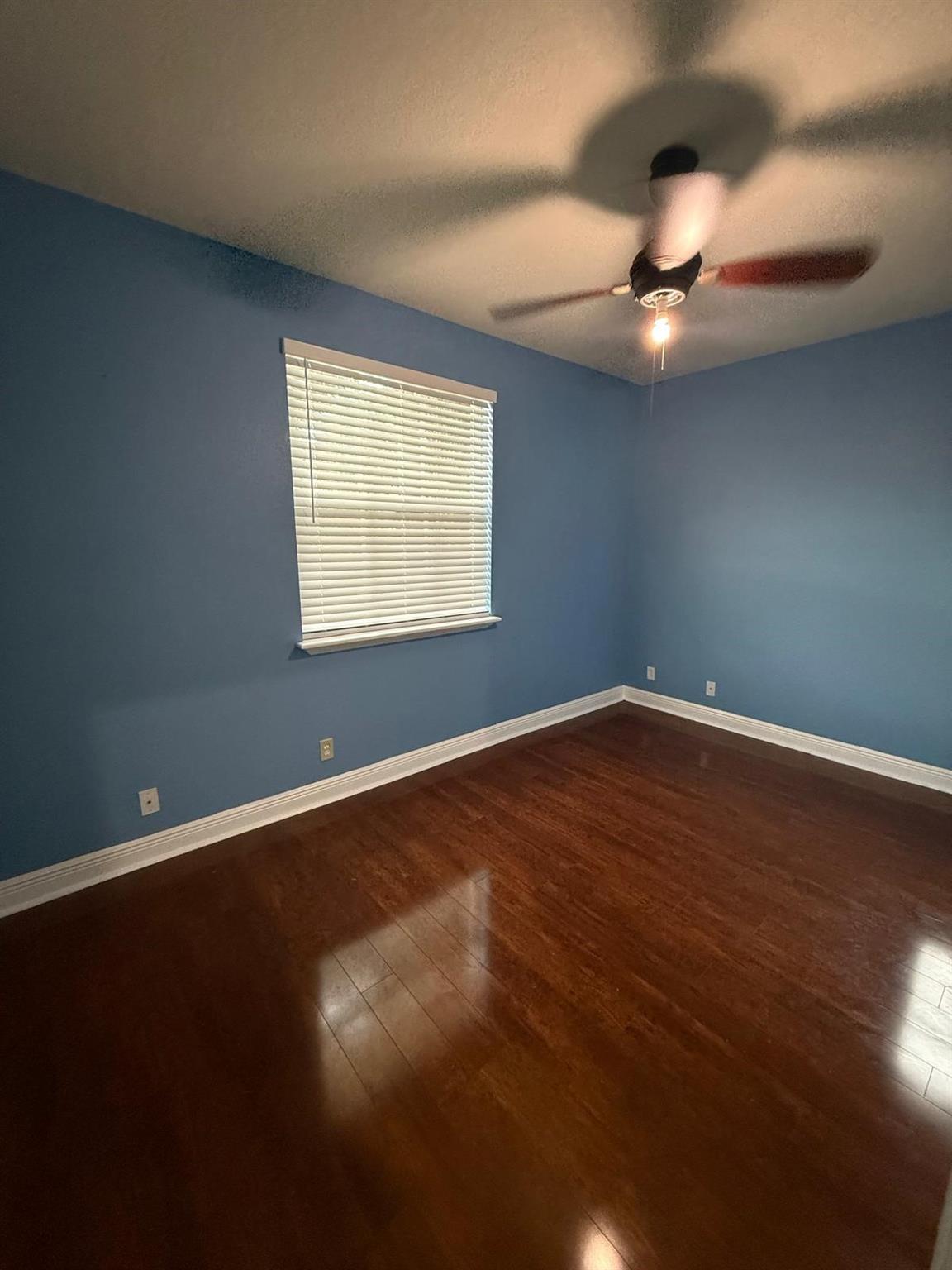 The Waldman 153-35 B - Residential Lease