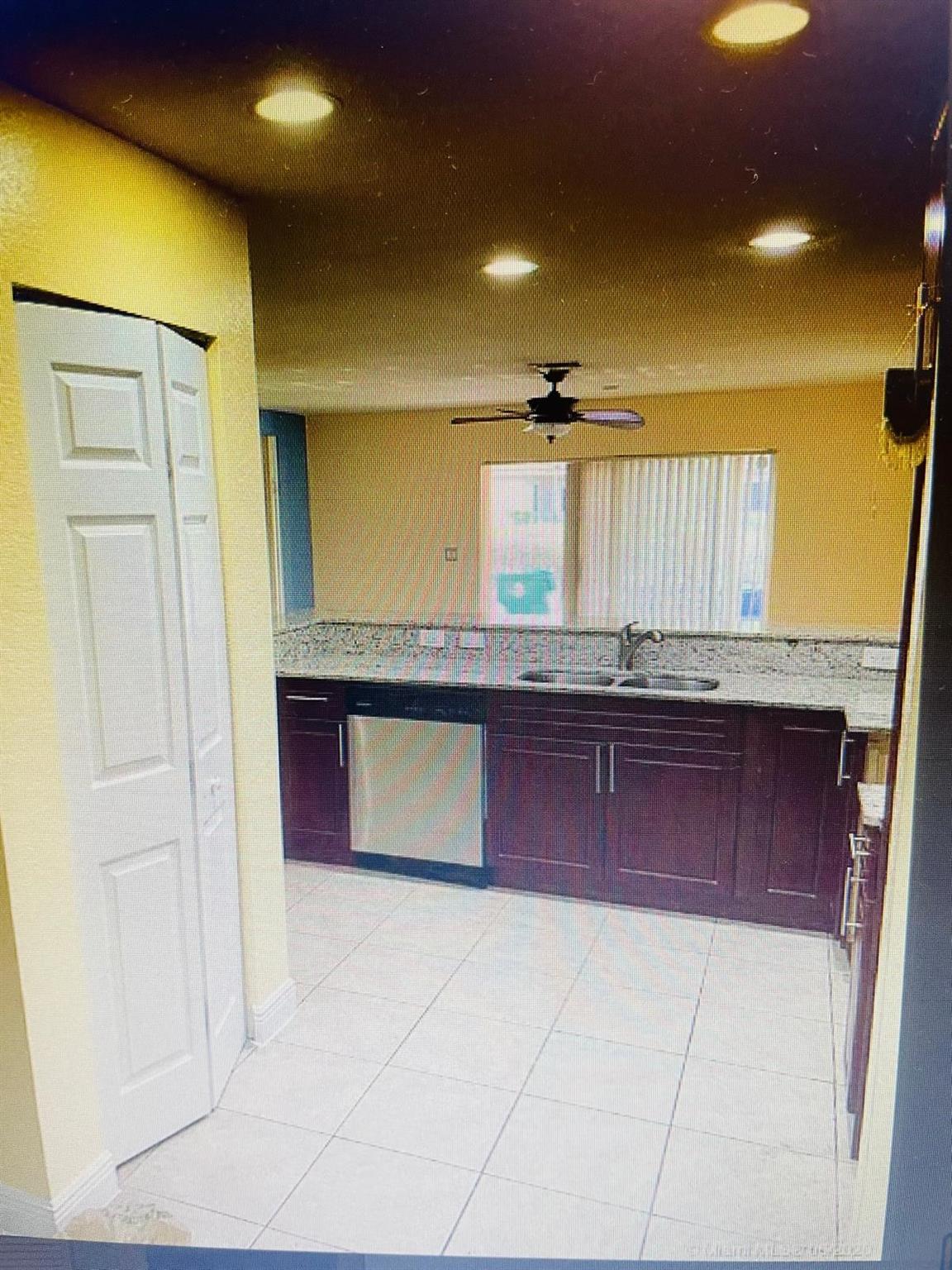 The Waldman 153-35 B - Residential Lease