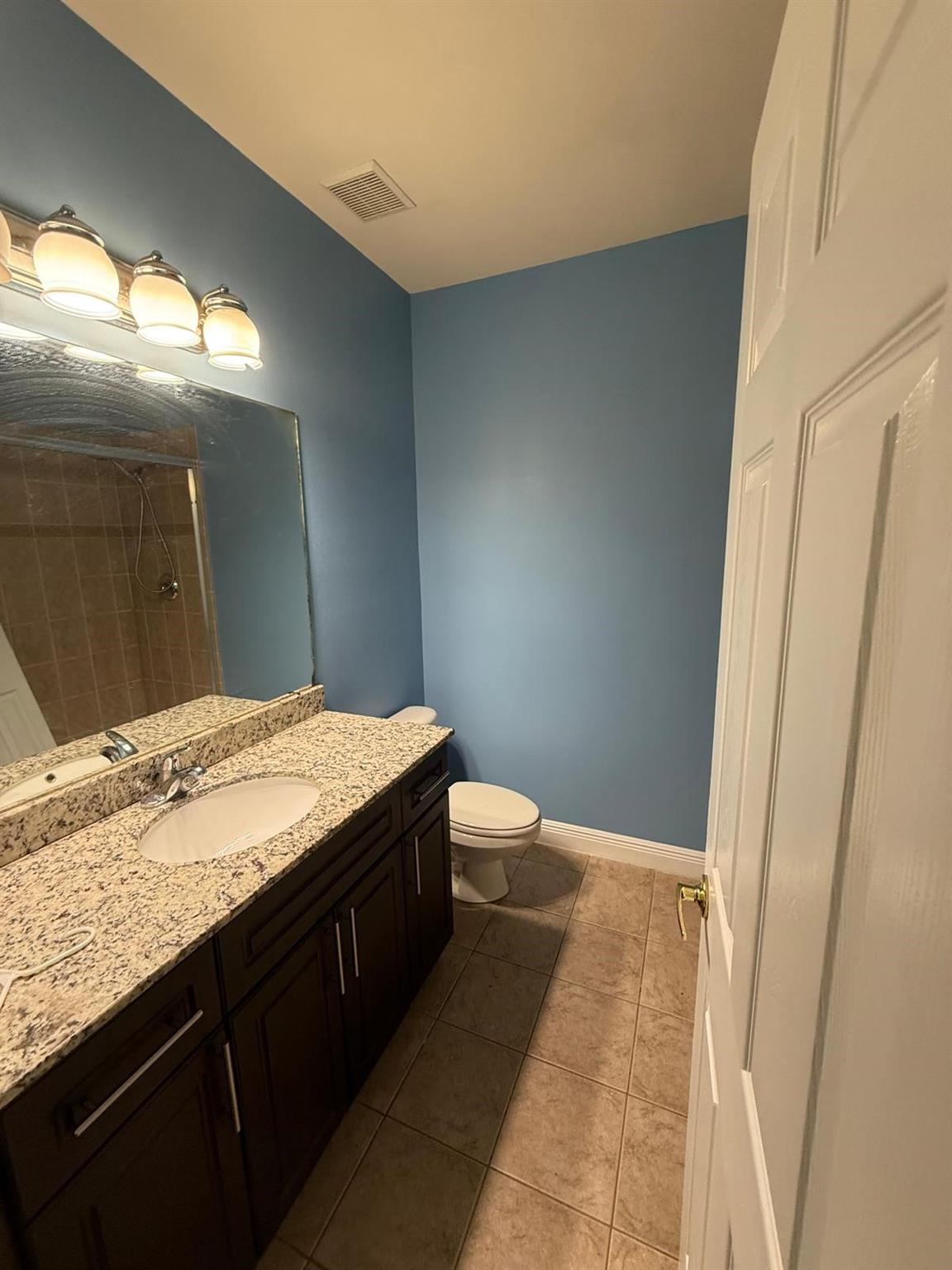 The Waldman 153-35 B - Residential Lease