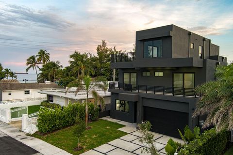 A home in Fort Lauderdale