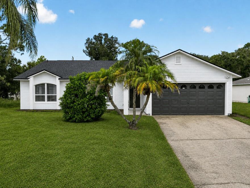 Photo of 8545 101ST Avenue, Vero Beach, FL 32967 (MLS # B26073891)