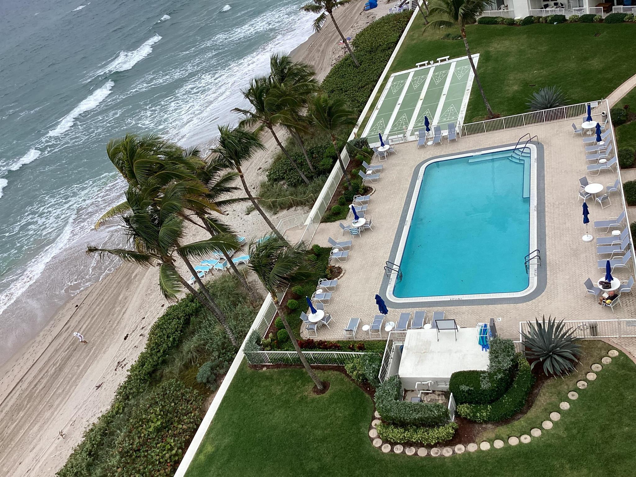 PENTHOUSE TOWERS CONDO - Residential Lease