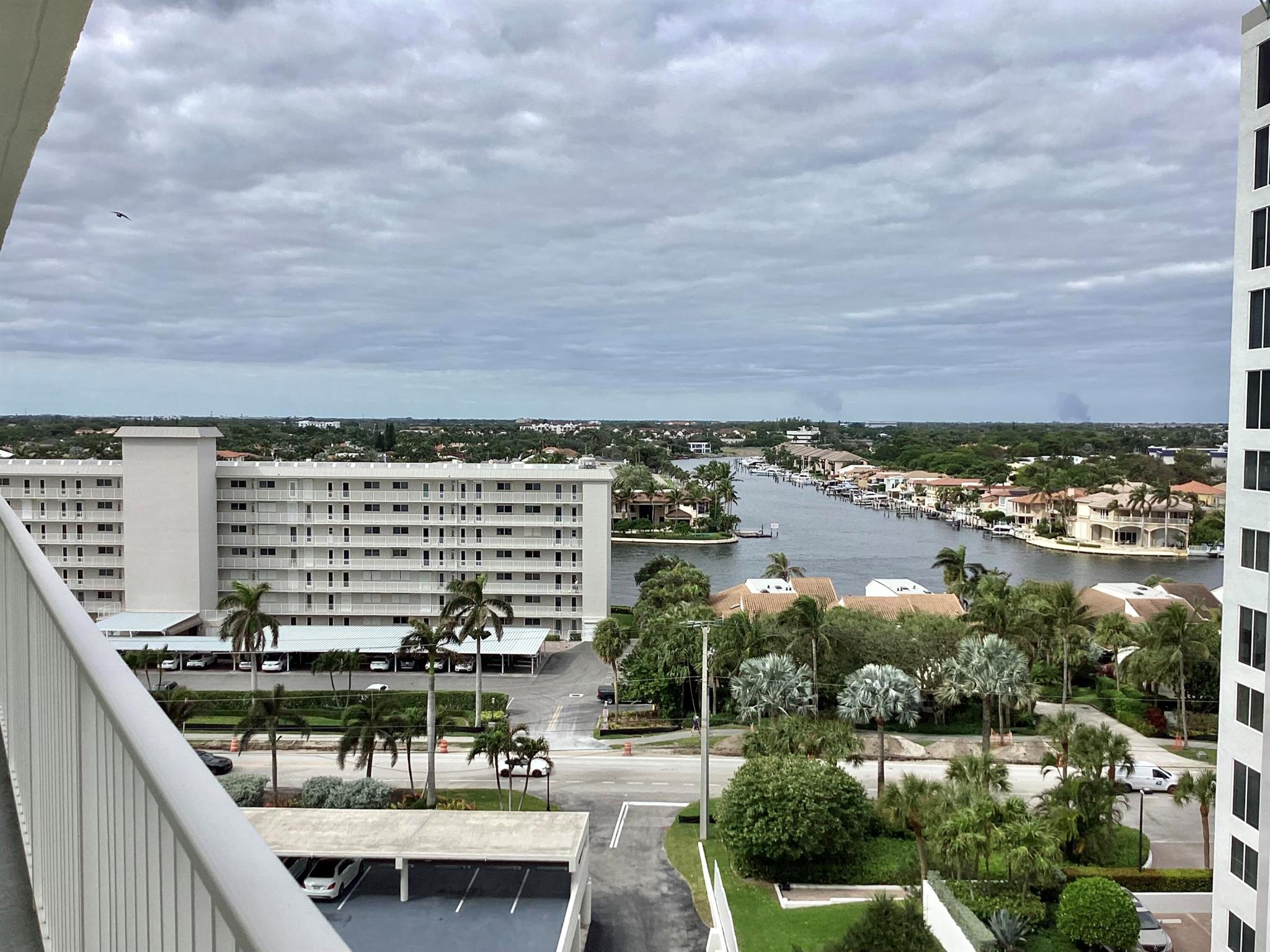 PENTHOUSE TOWERS CONDO - Residential Lease