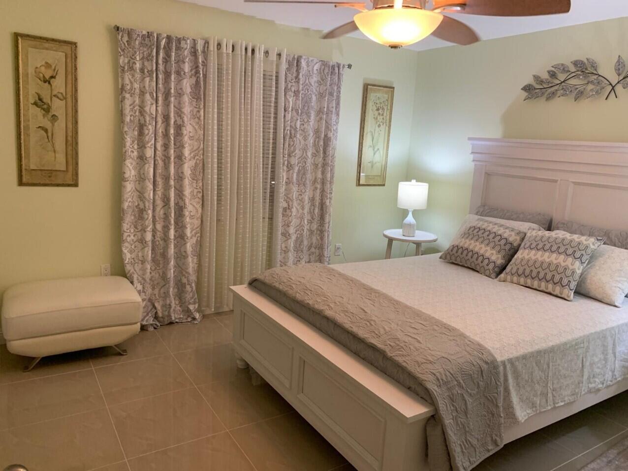 18TH HOLE AT INVERRARY CONDO - Residential