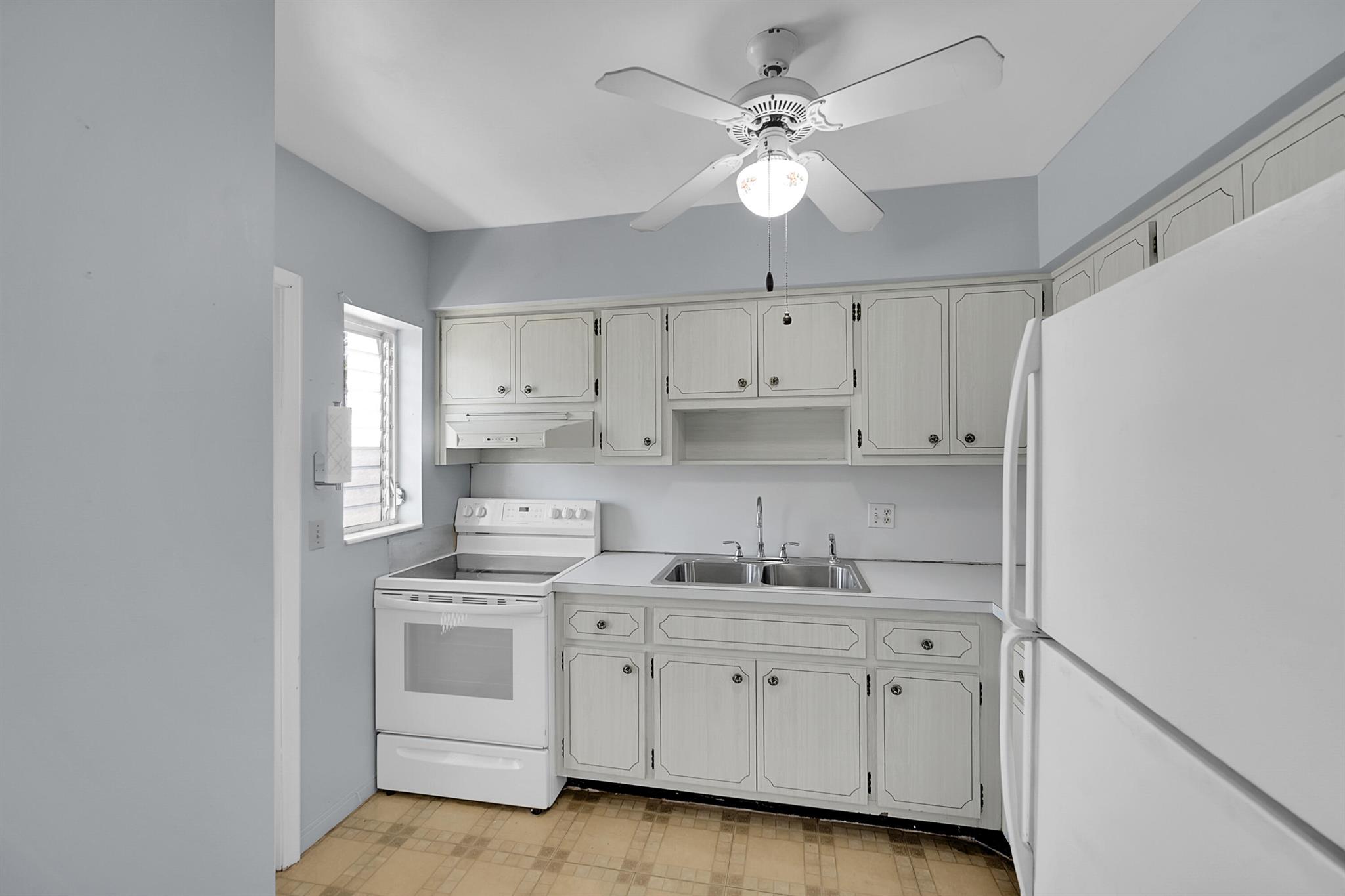 VENETIAN PARK GARDENS - Residential