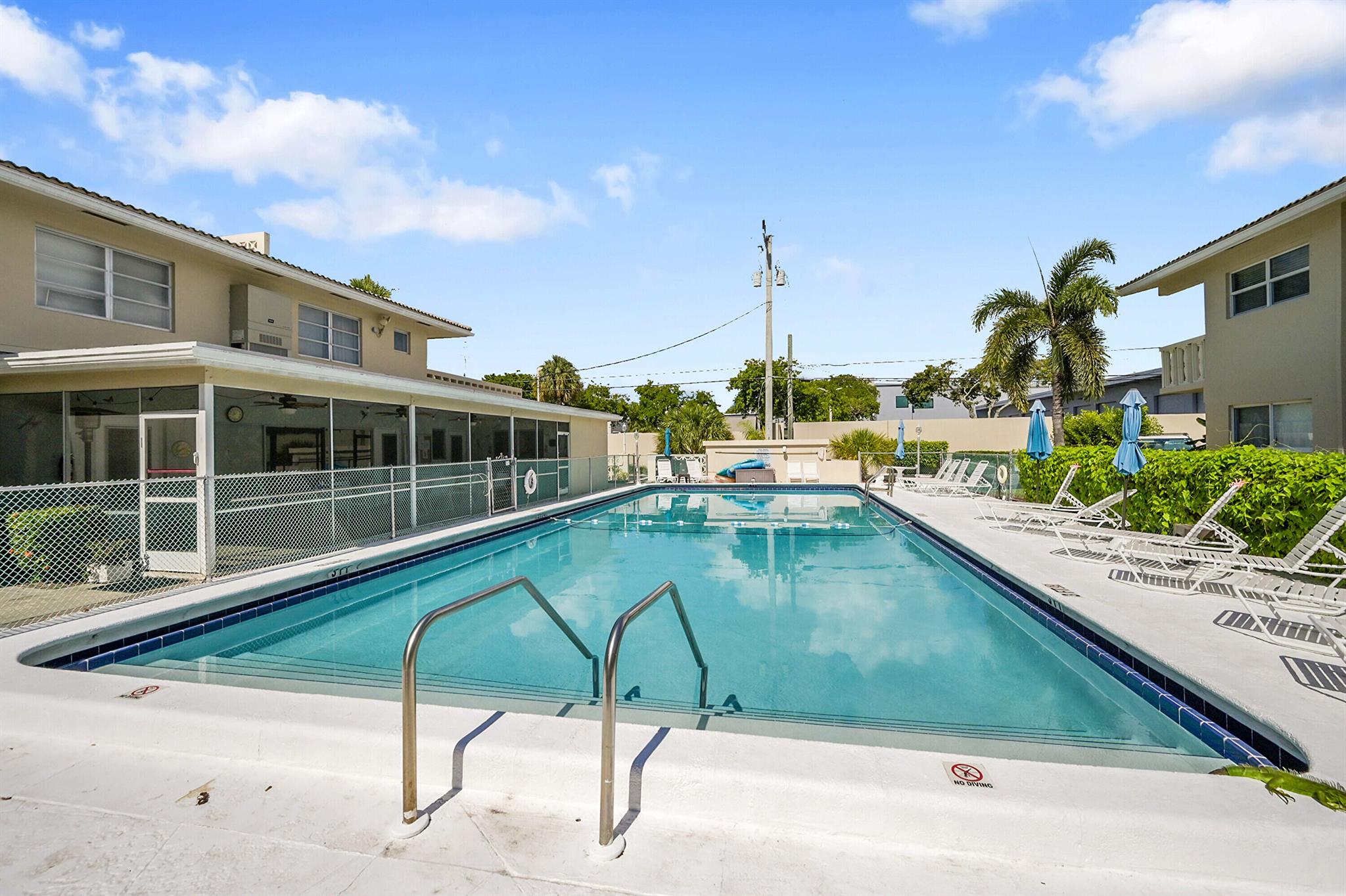 VENETIAN PARK GARDENS - Residential