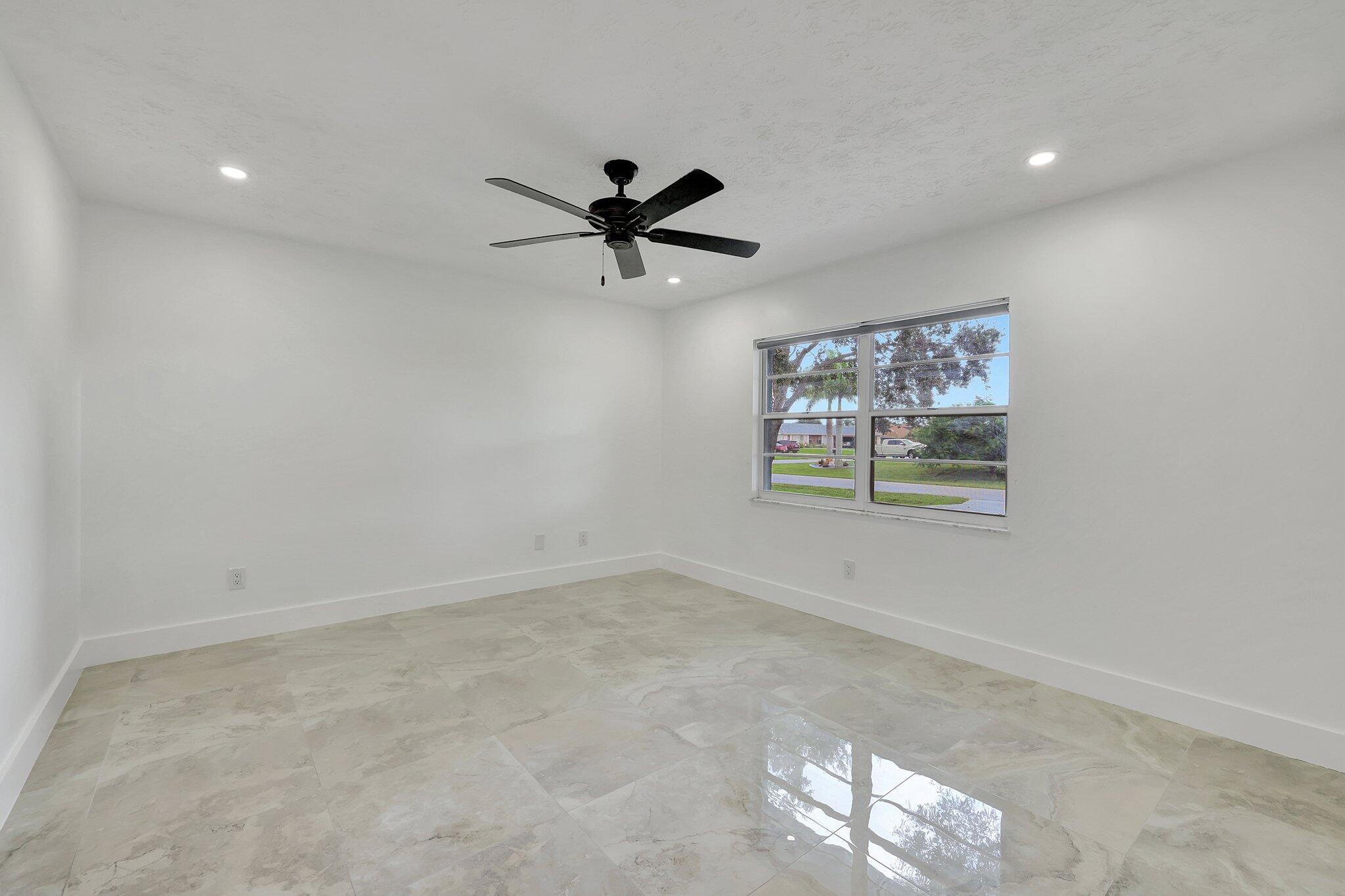 PORT ST LUCIE SECTION 1 - Residential Lease