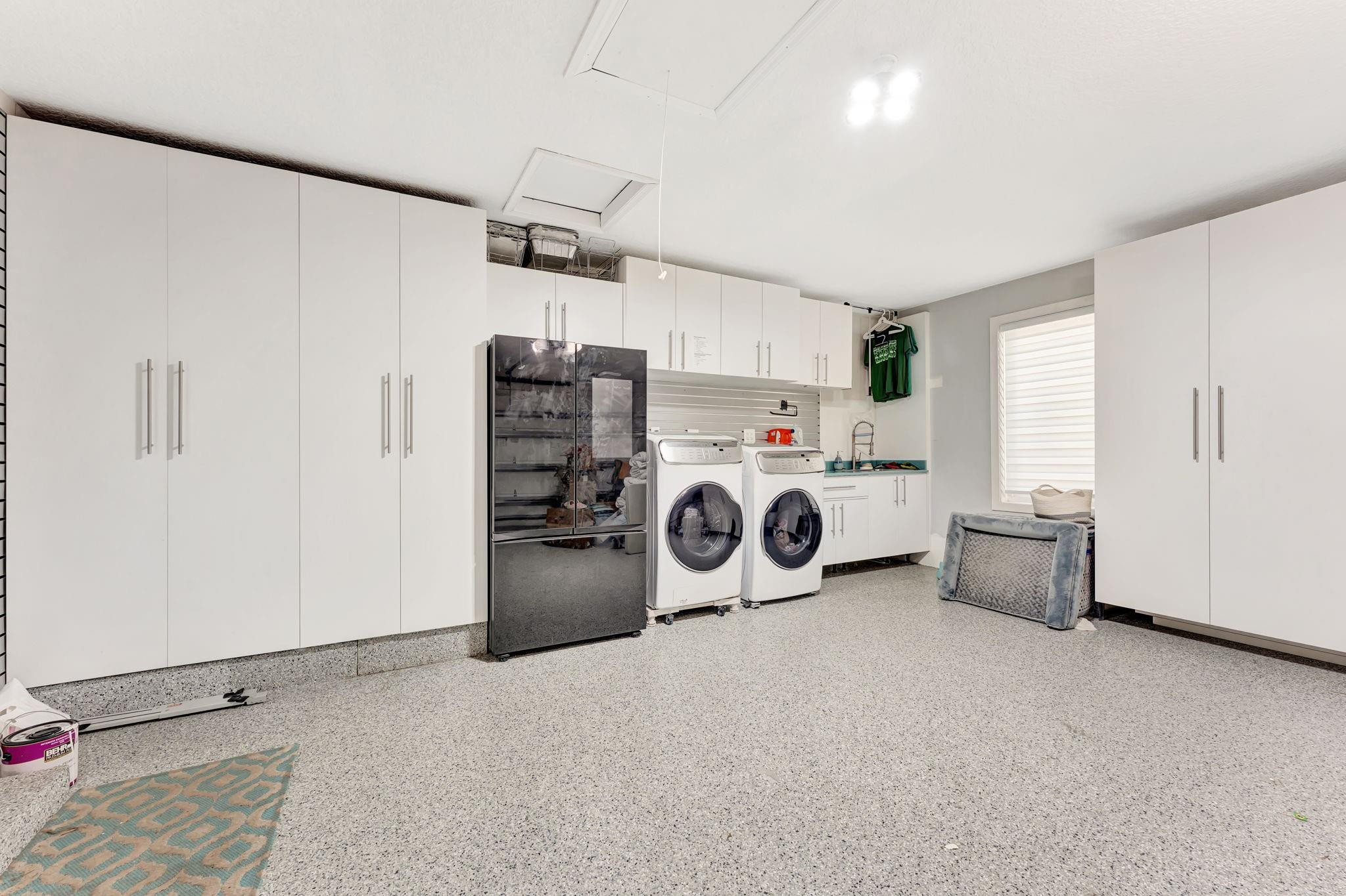 Whispering Woods 118-25 B - Residential