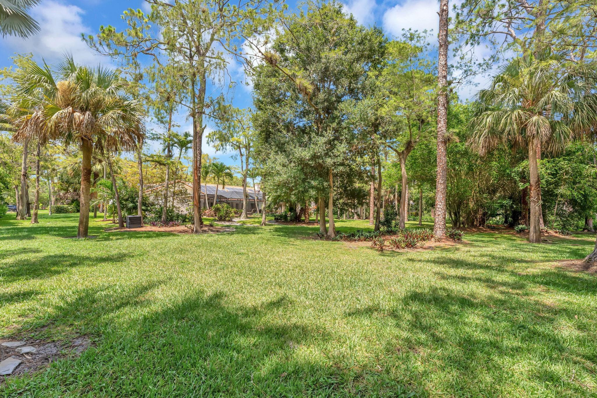 Whispering Woods 118-25 B - Residential