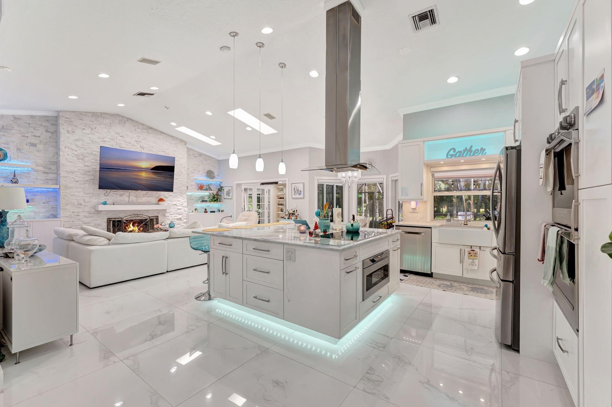 Whispering Woods 118-25 B - Residential