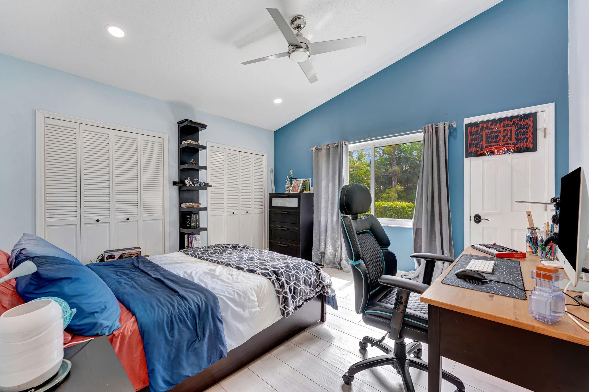 Whispering Woods 118-25 B - Residential