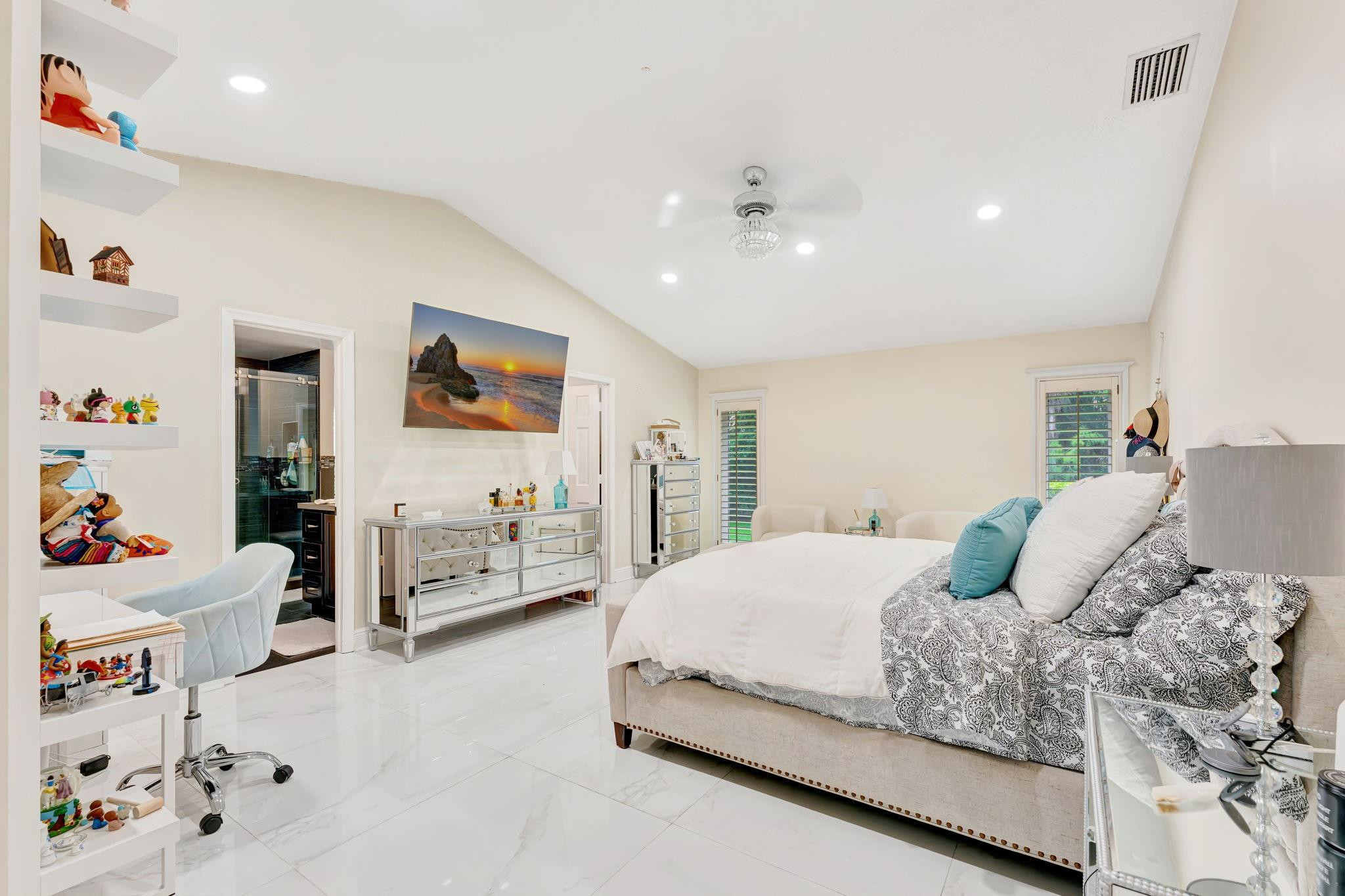 Whispering Woods 118-25 B - Residential