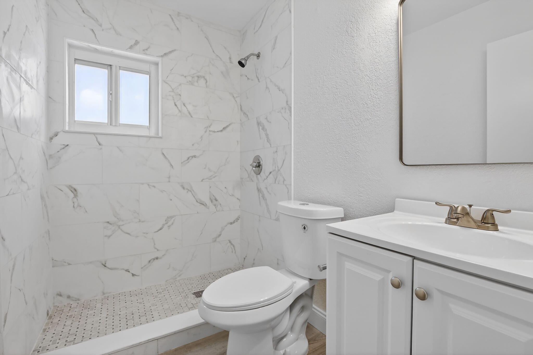 HOLLYWOOD PARK - Residential