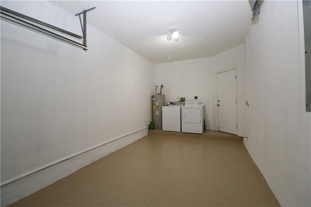 Paragon Centre 162-35 B - Residential Lease