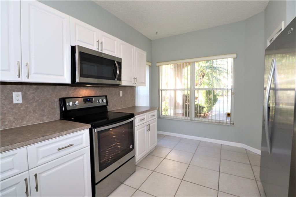 Paragon Centre 162-35 B - Residential Lease