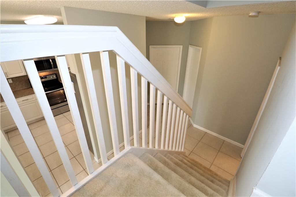 Paragon Centre 162-35 B - Residential Lease