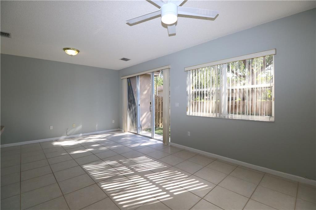 Paragon Centre 162-35 B - Residential Lease