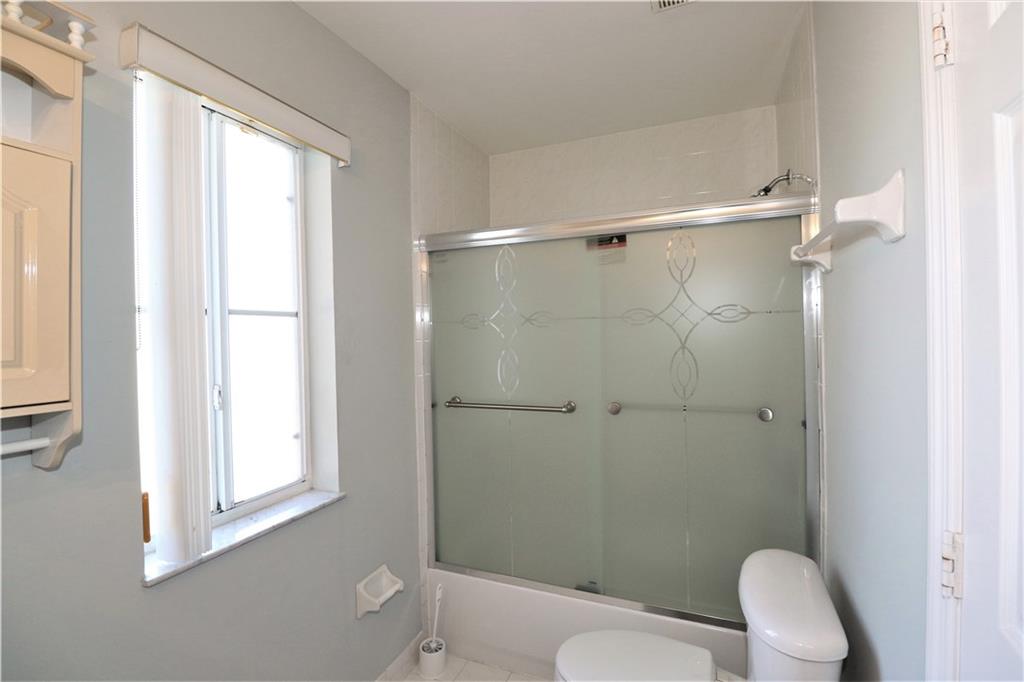 Paragon Centre 162-35 B - Residential Lease