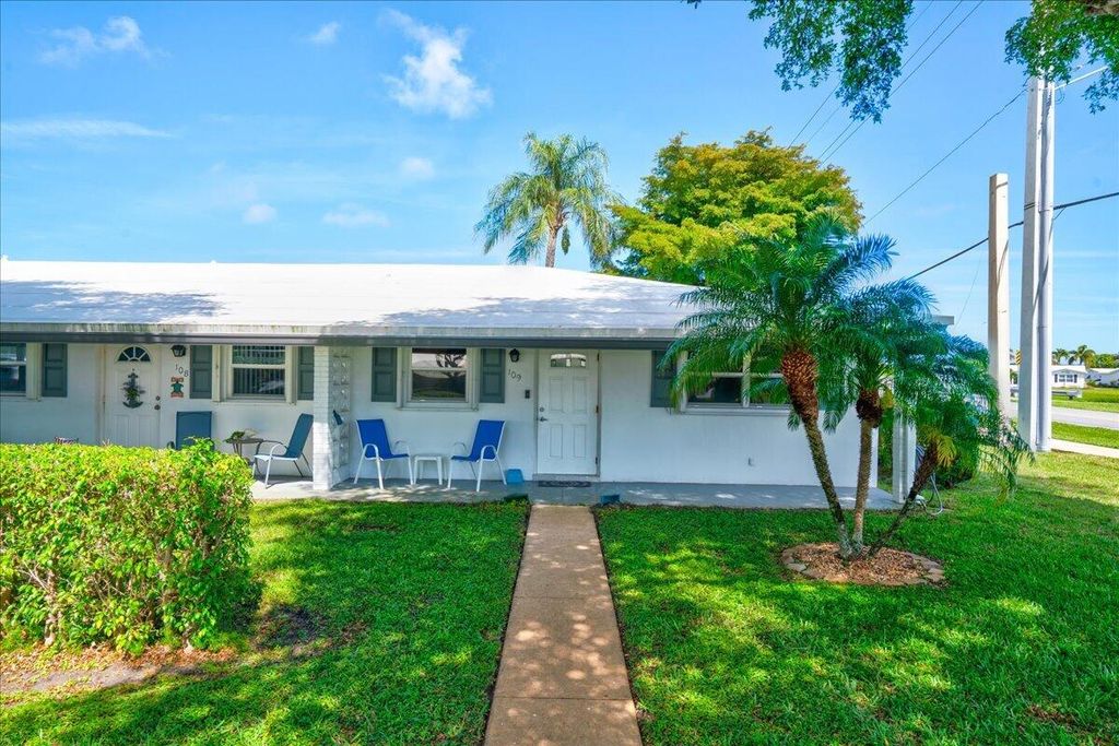 Photo of 100 Leisure Lake Circle #109, Boynton Beach, FL 33426 (MLS # B26017915)