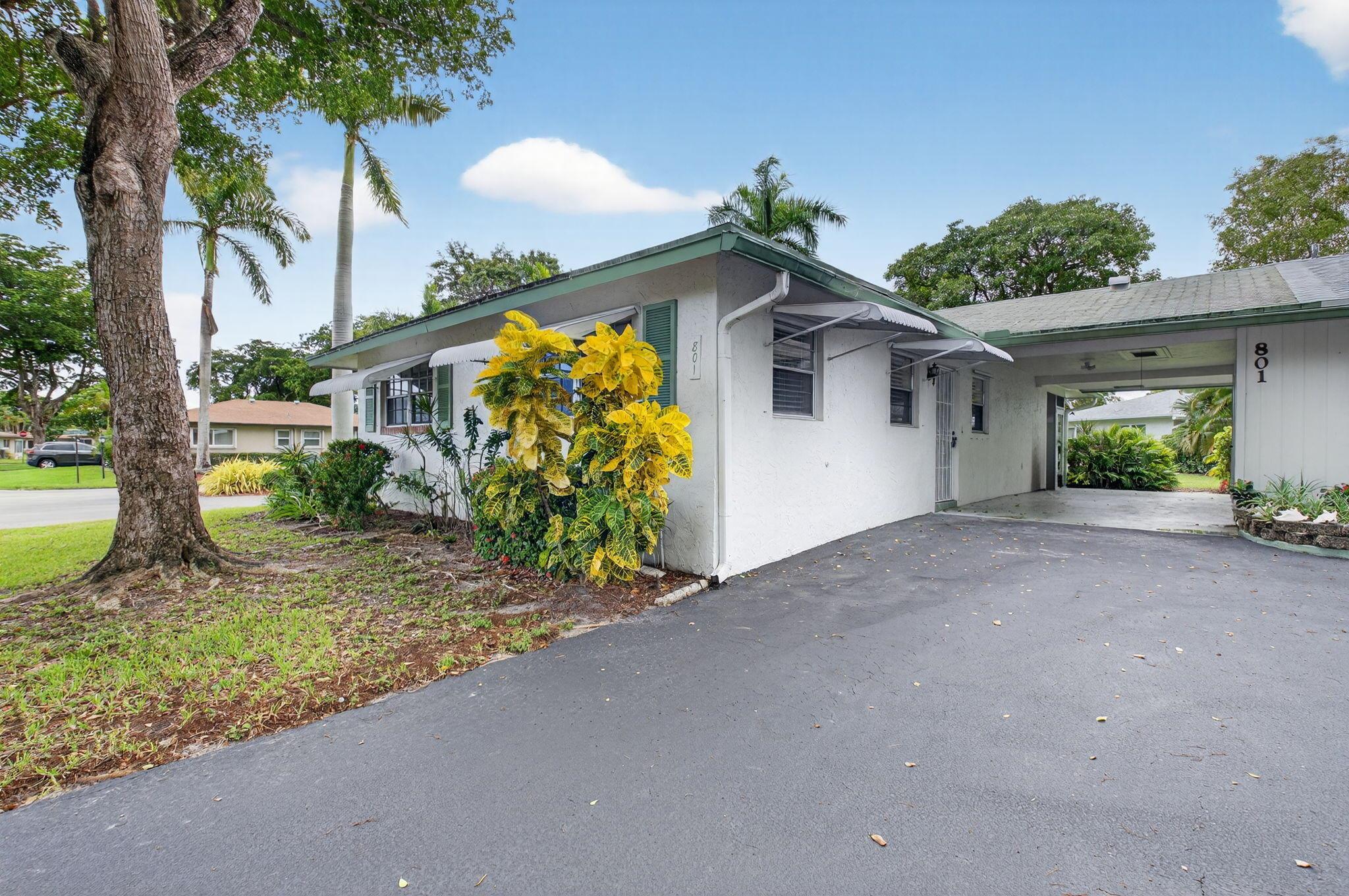 COUNTRY MANORS CONDO - Residential